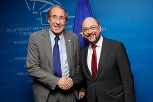 Norbert Neuser (links) und Martin Schulz (rechts)